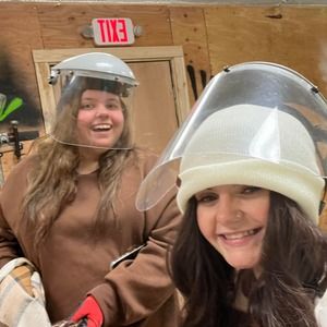 Meet your Posher, Taylor